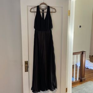 Alice and Olivia long black dress size 6